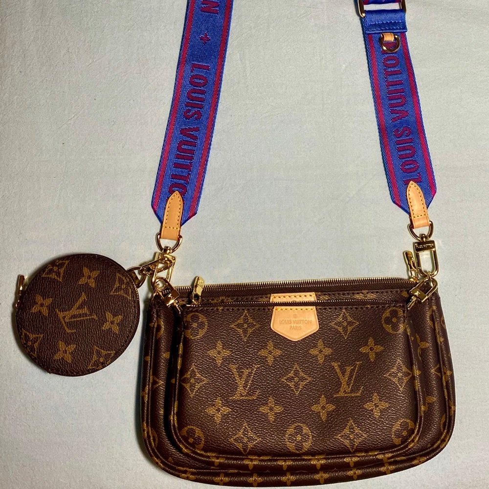 Louis Vuitton Multi Pochette Purse